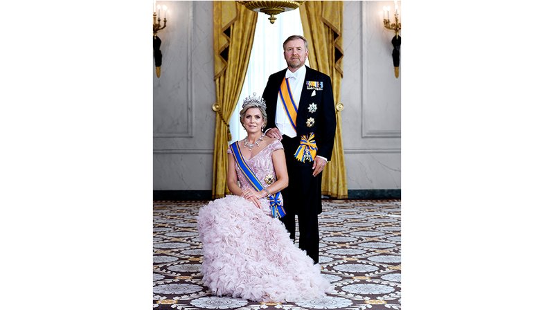 King Willem-Alexander and Queen Máxima full